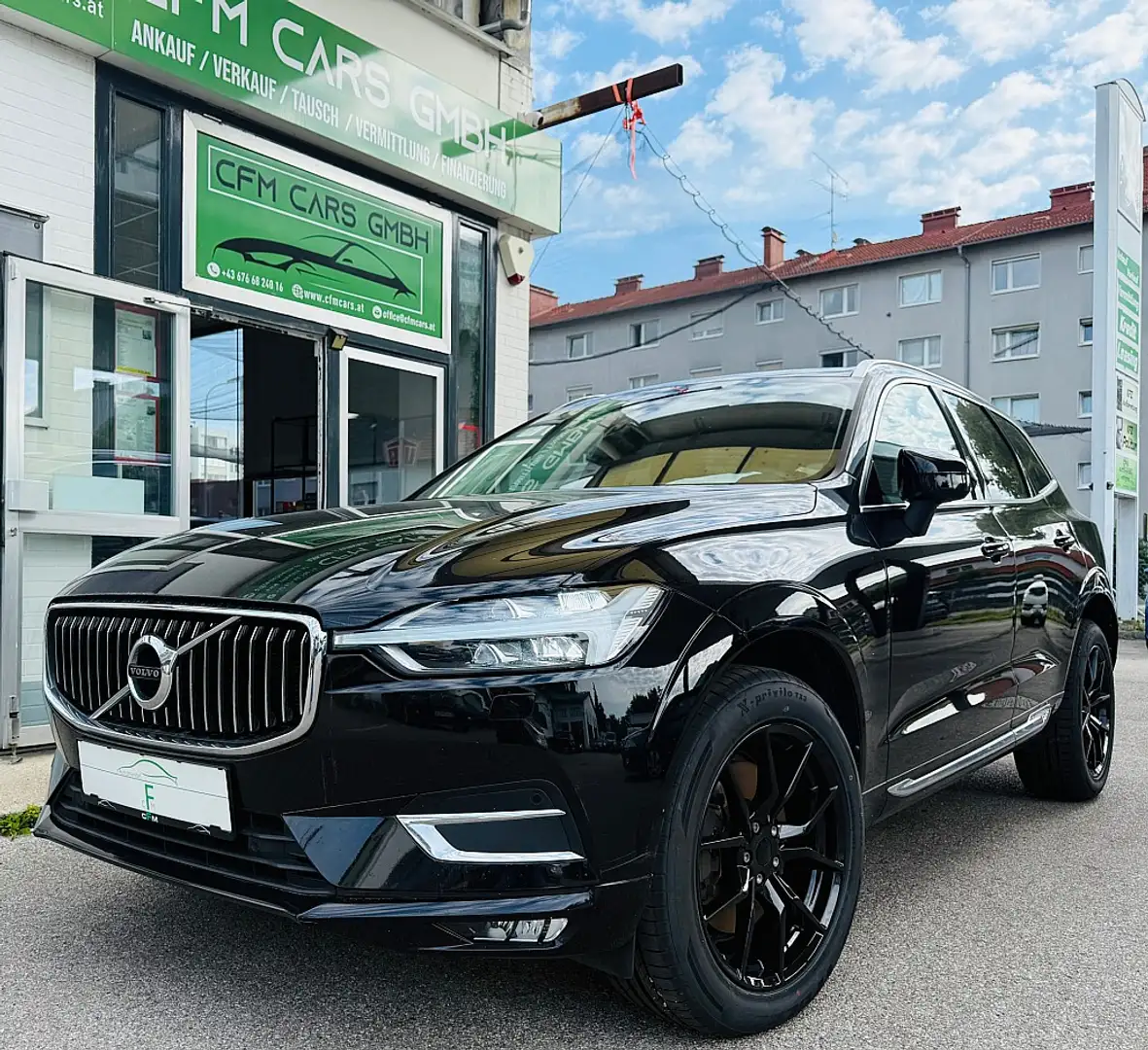 Volvo XC60 D4 Inscription AWD Geartronic Schwarz - 1