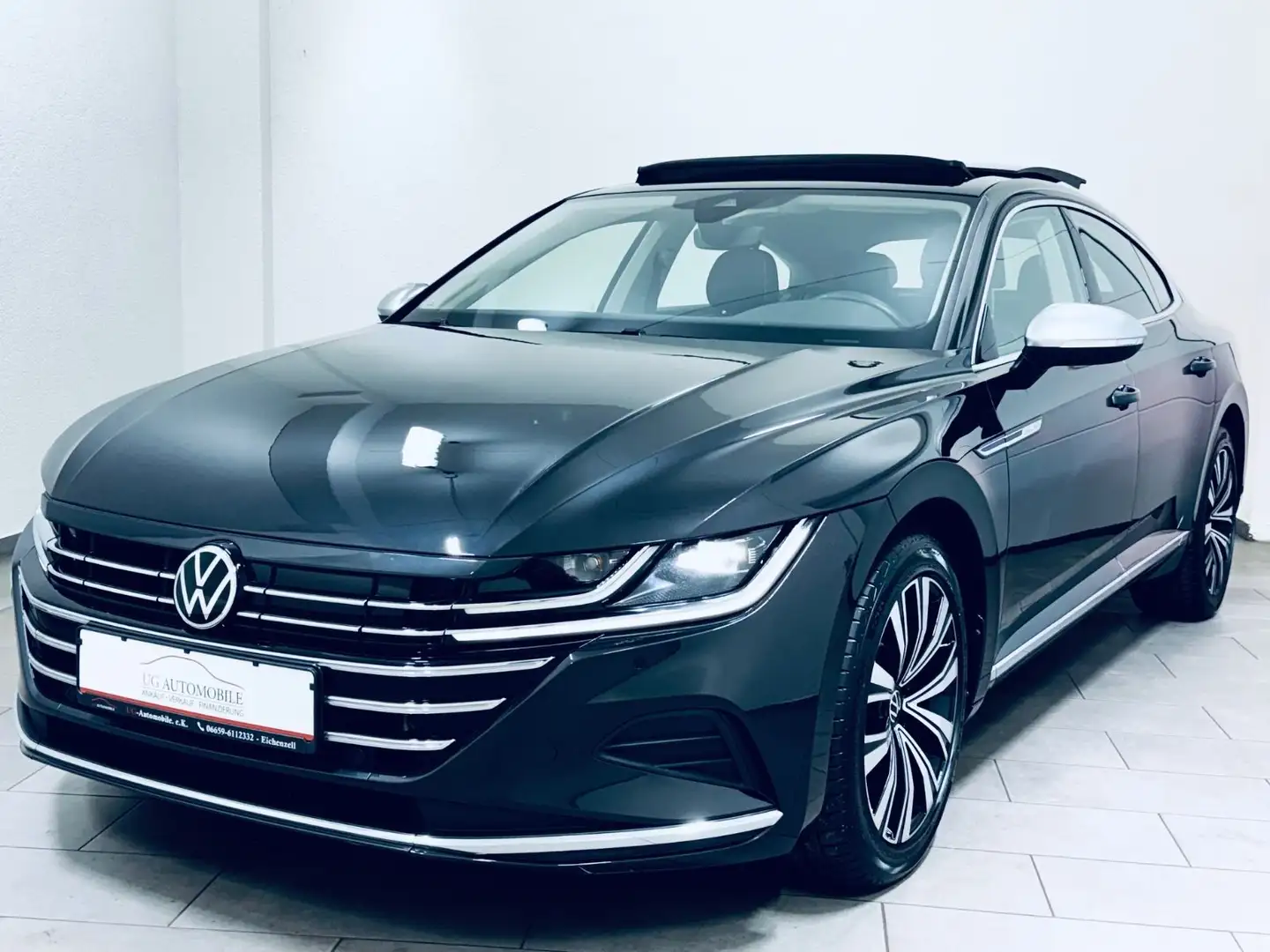 Volkswagen Arteon Elegance eHybrid * 1.H * PANO-DACH* 8xALU Grau - 1