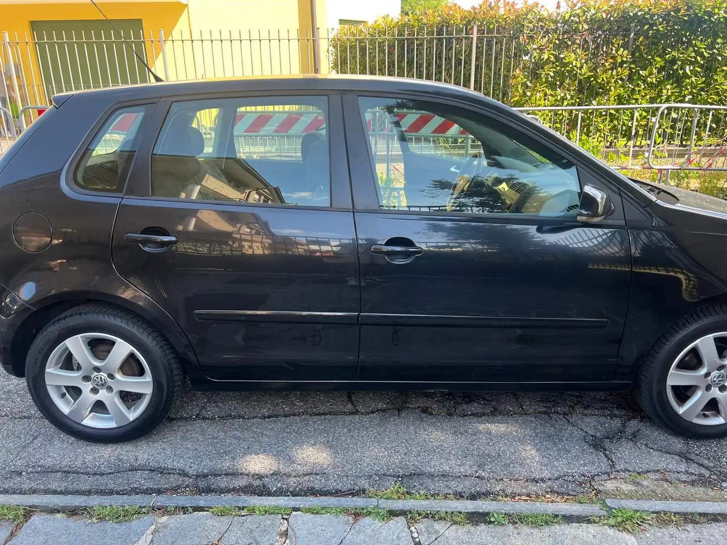 Volkswagen Polo 5p 1.4 Trendline - 1