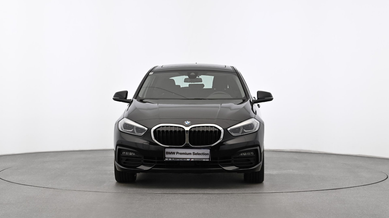 BMW 118 d F40 — photo 2