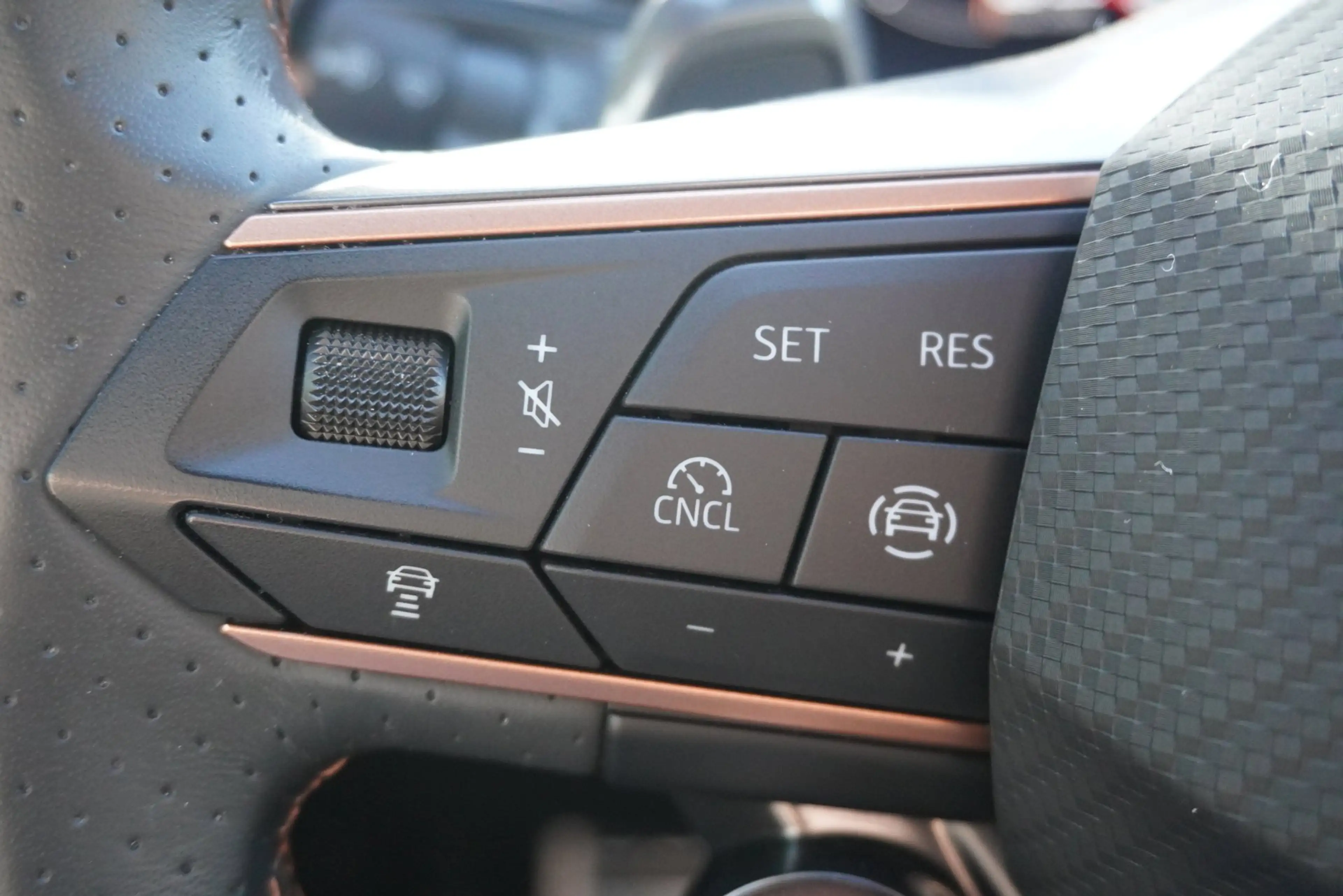 CUPRA Terramar 1.5 TSI e-Hybrid VZ America s CUP Camera/Pano.dak/ — photo 33