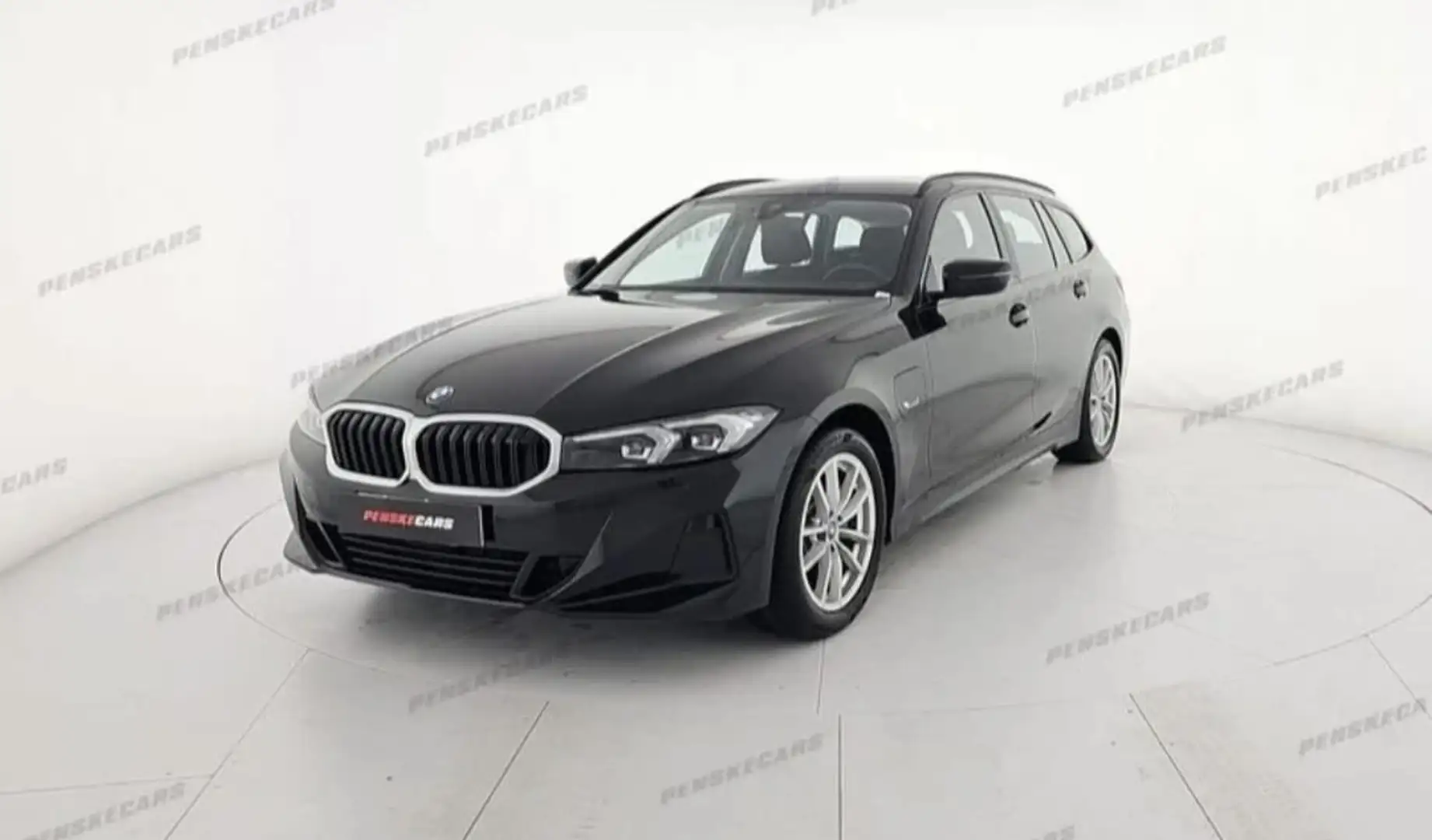 BMW 320 e Touring Noir - 1