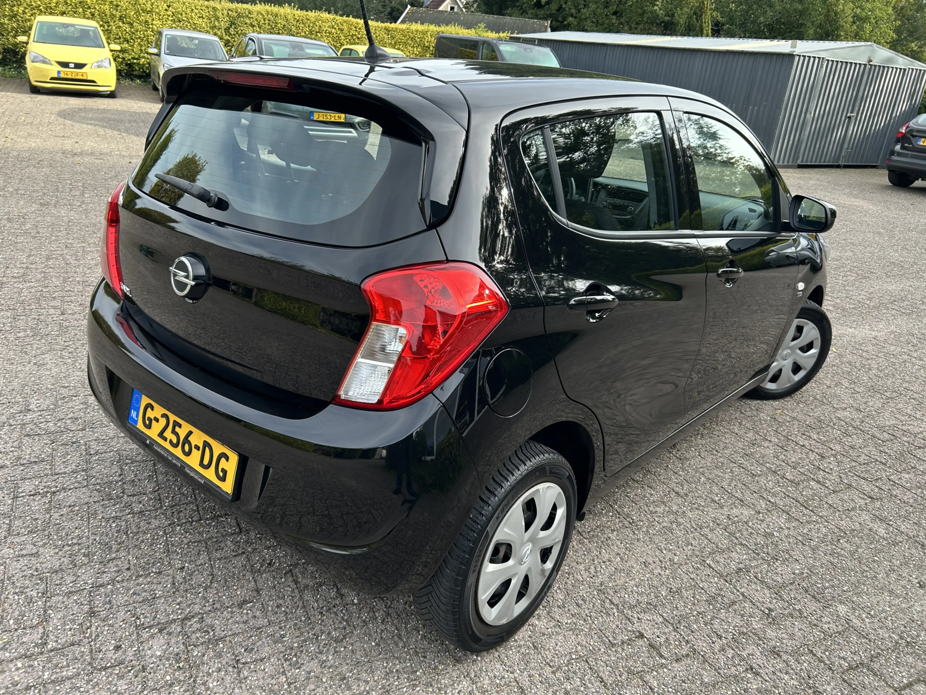 Opel Karl 1.0 ecoFLEX 120 Jaar Edition — photo 2