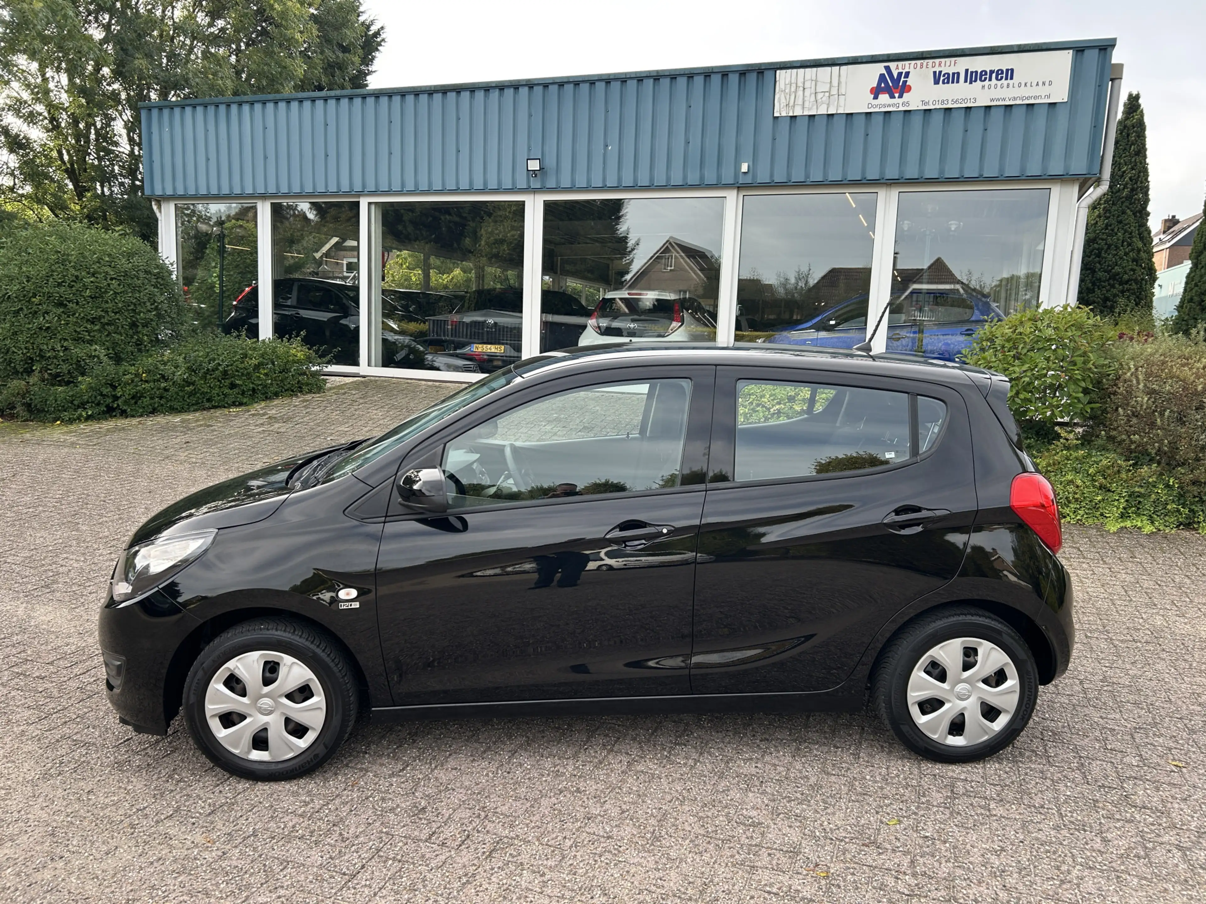 Opel Karl 1.0 ecoFLEX 120 Jaar Edition — photo 4