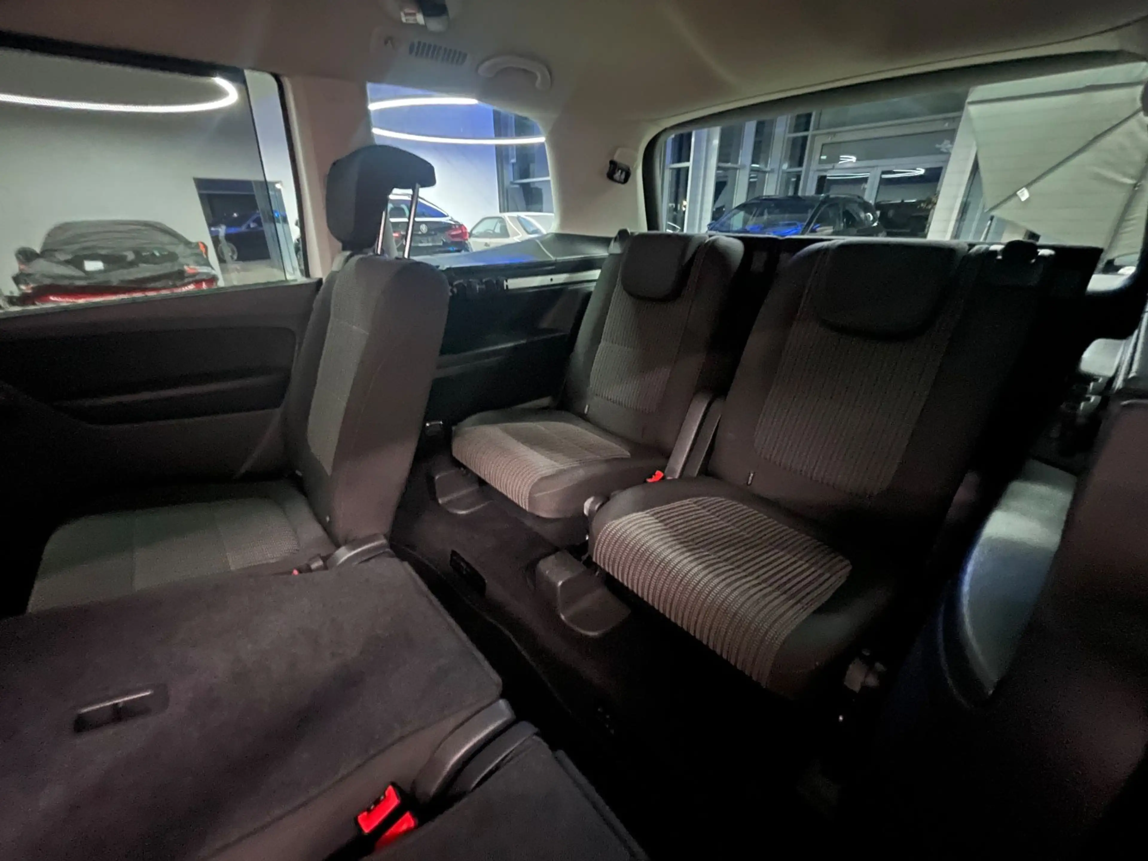 SEAT Alhambra Style DSG 7 SİTZE 8 Fach RFK SHZ Tempom — photo 15