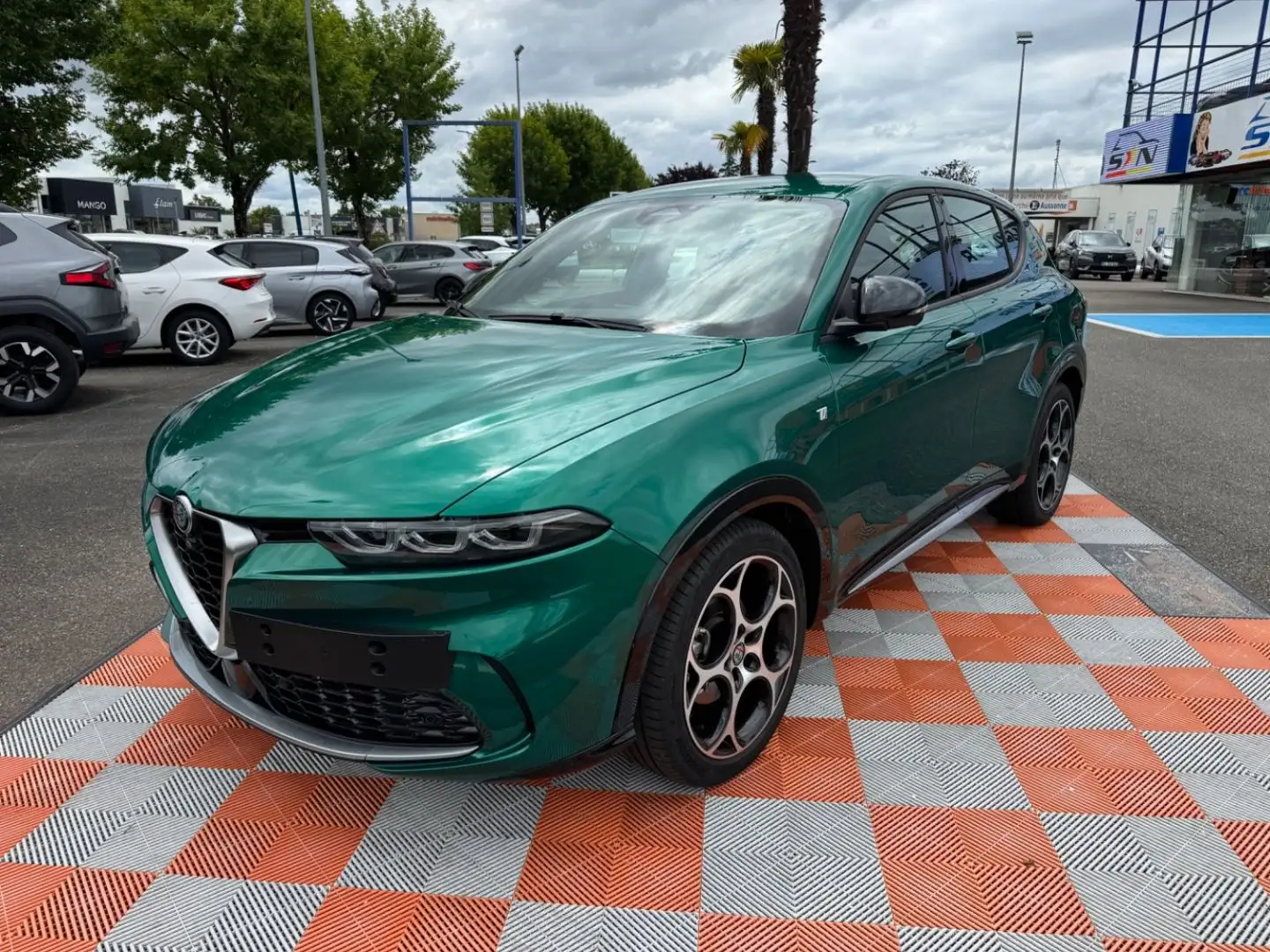Alfa Romeo Tonale 1.6 Multijet 130 TCT6 SPRINT PACK TI JA 19\u0026am Zielony - 2