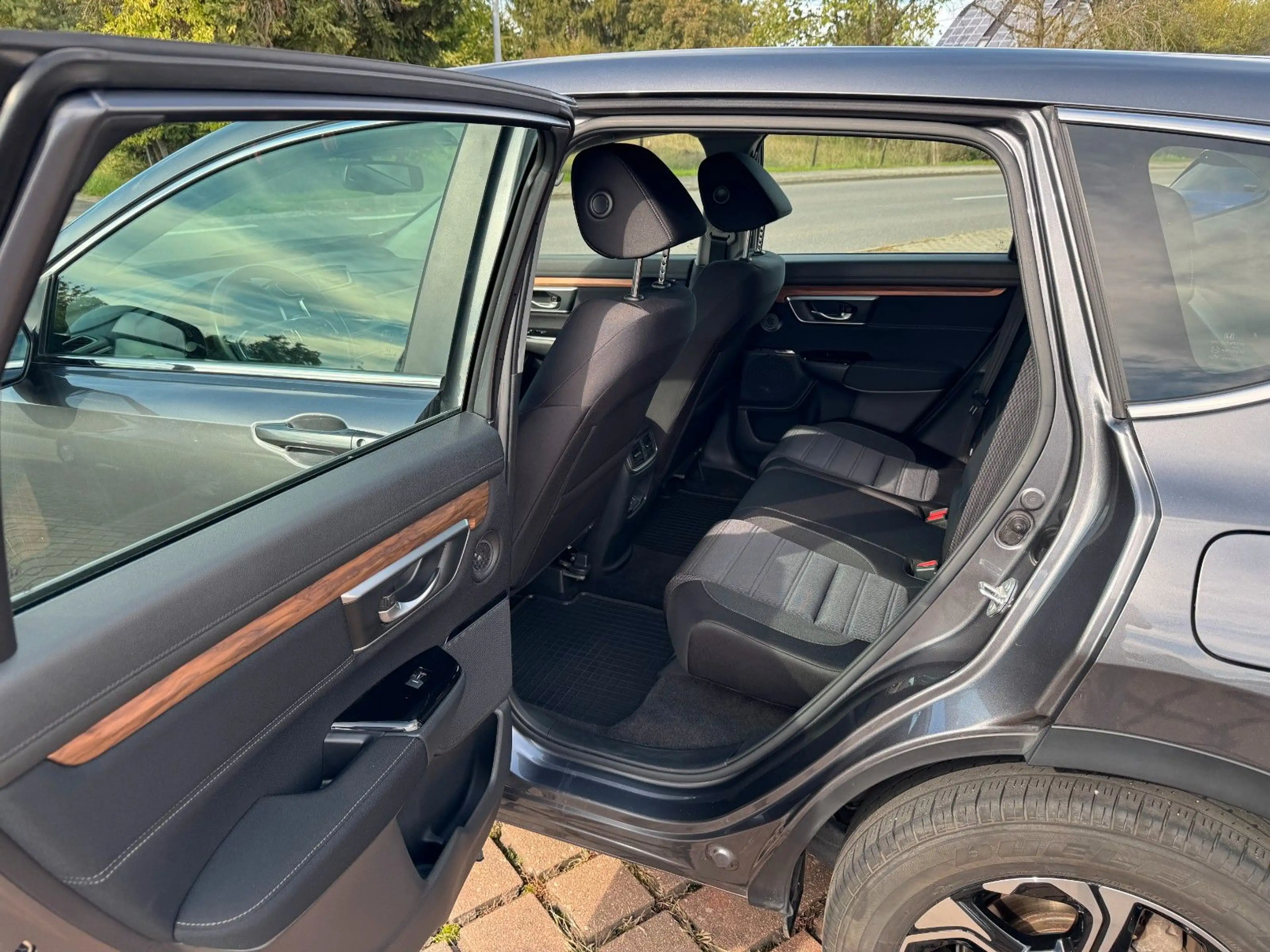 Honda CR-V 2.0 i-MMD HYBRID 2WD Elegance — photo 10