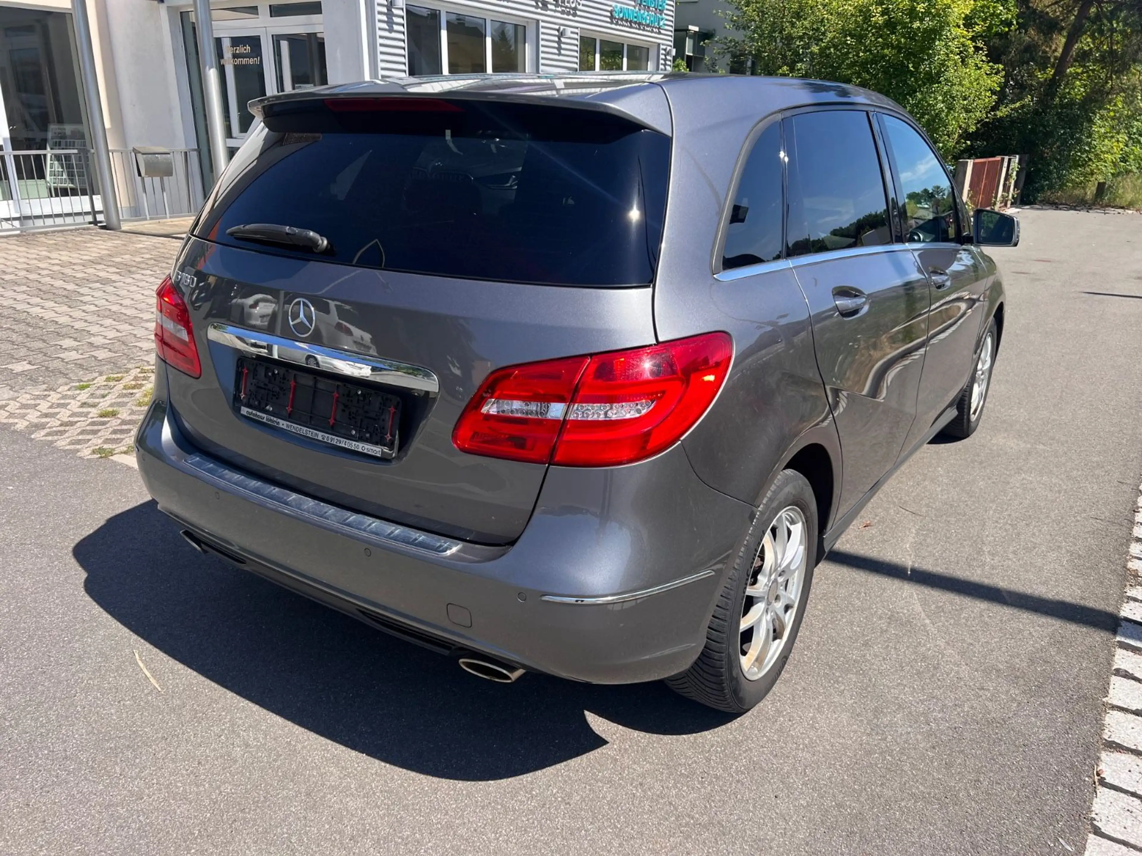 Mercedes-Benz B 180 /Xenon/SHZ/Klima/PDC/Tempomat — photo 4