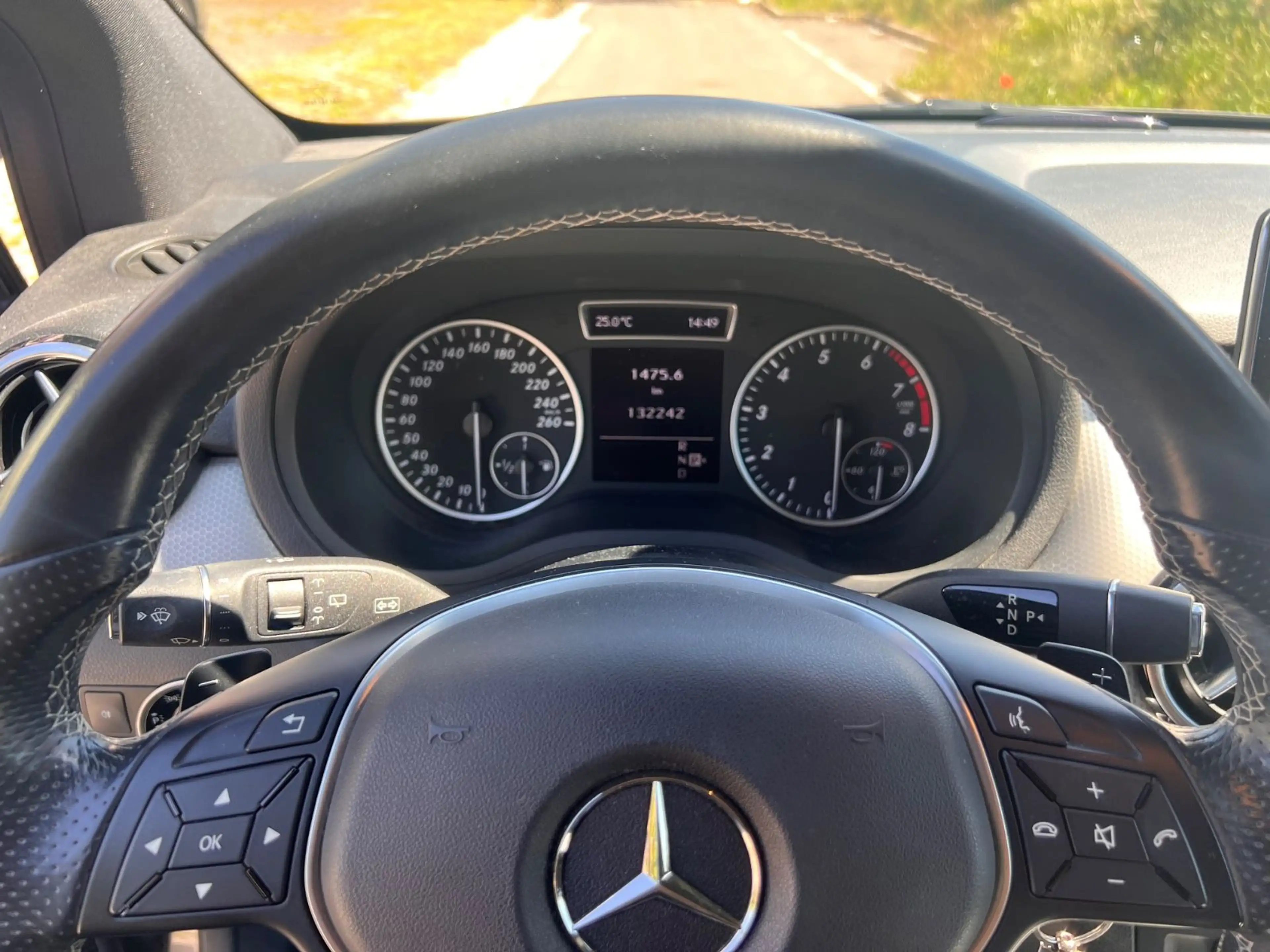Mercedes-Benz B 180 /Xenon/SHZ/Klima/PDC/Tempomat — photo 10