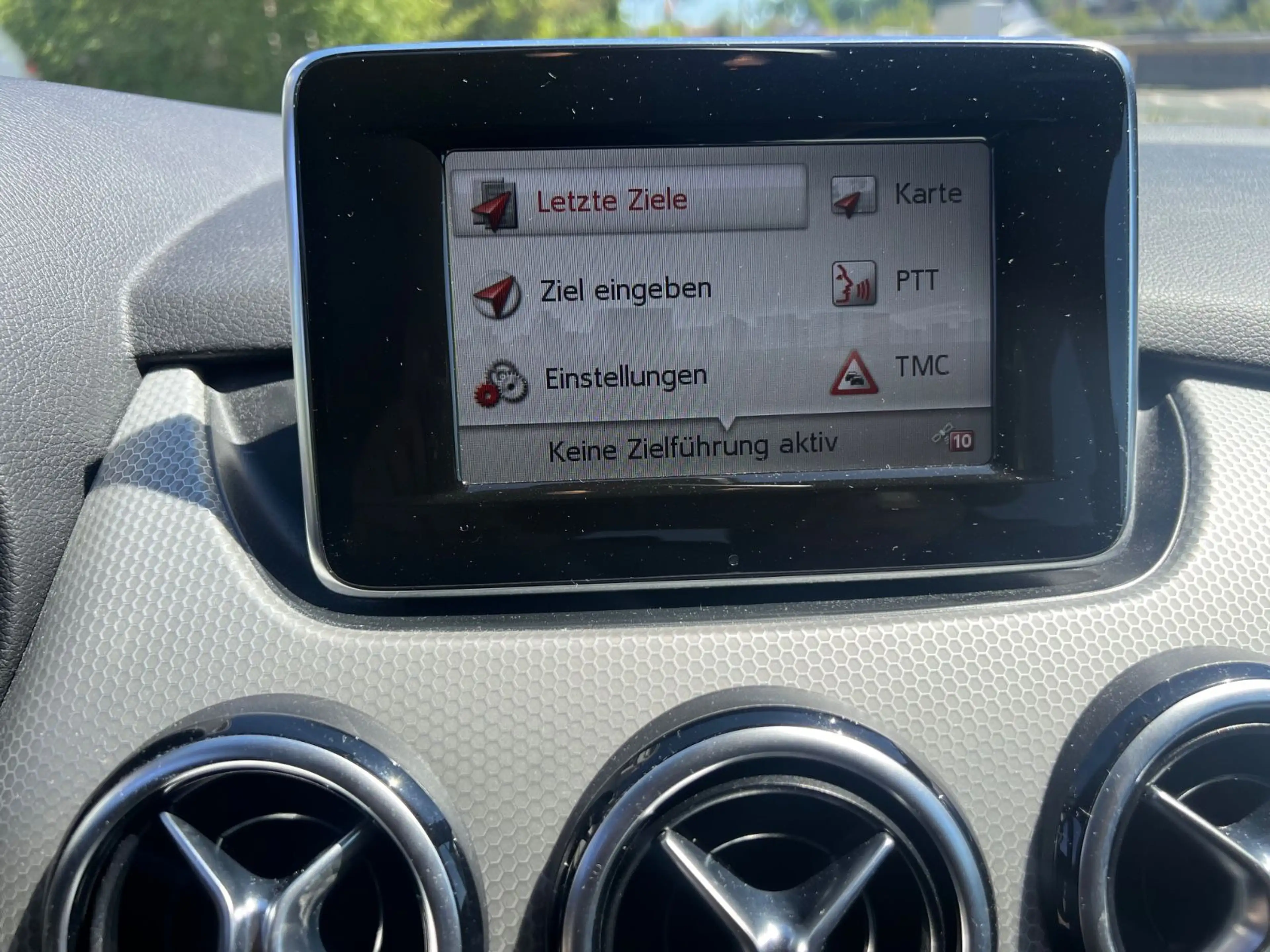 Mercedes-Benz B 180 /Xenon/SHZ/Klima/PDC/Tempomat — photo 11