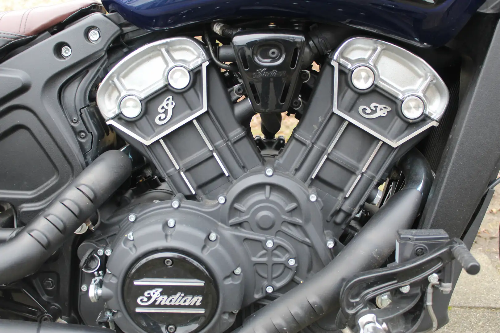 Indian Scout Bobber Blu/Azzurro - 2