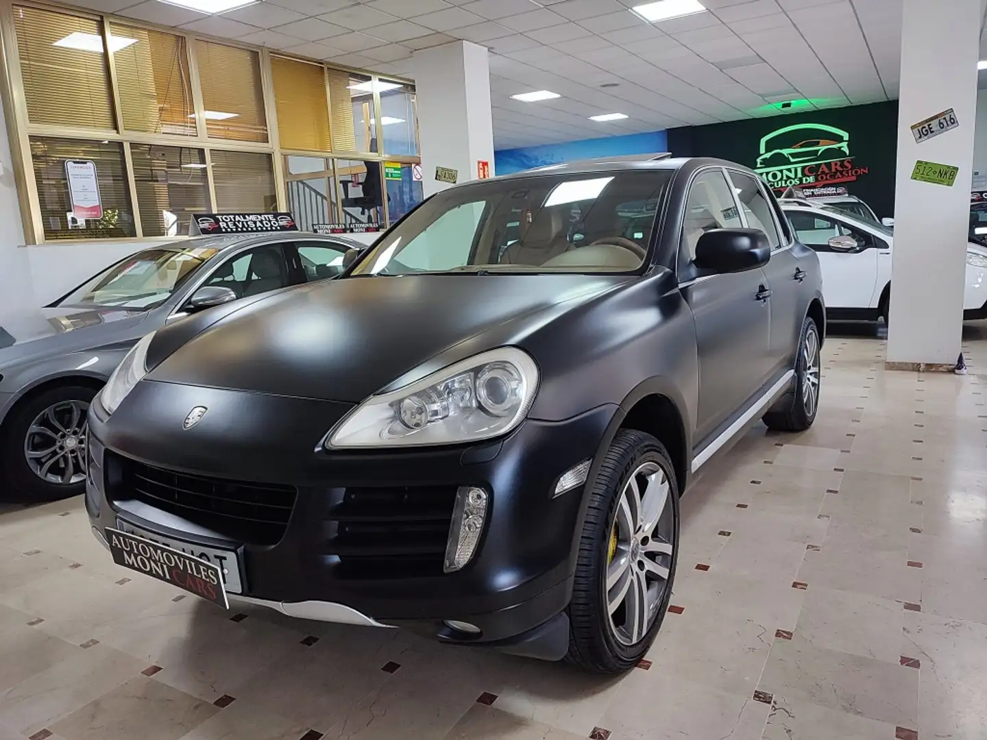 Porsche Cayenne Nero - 1