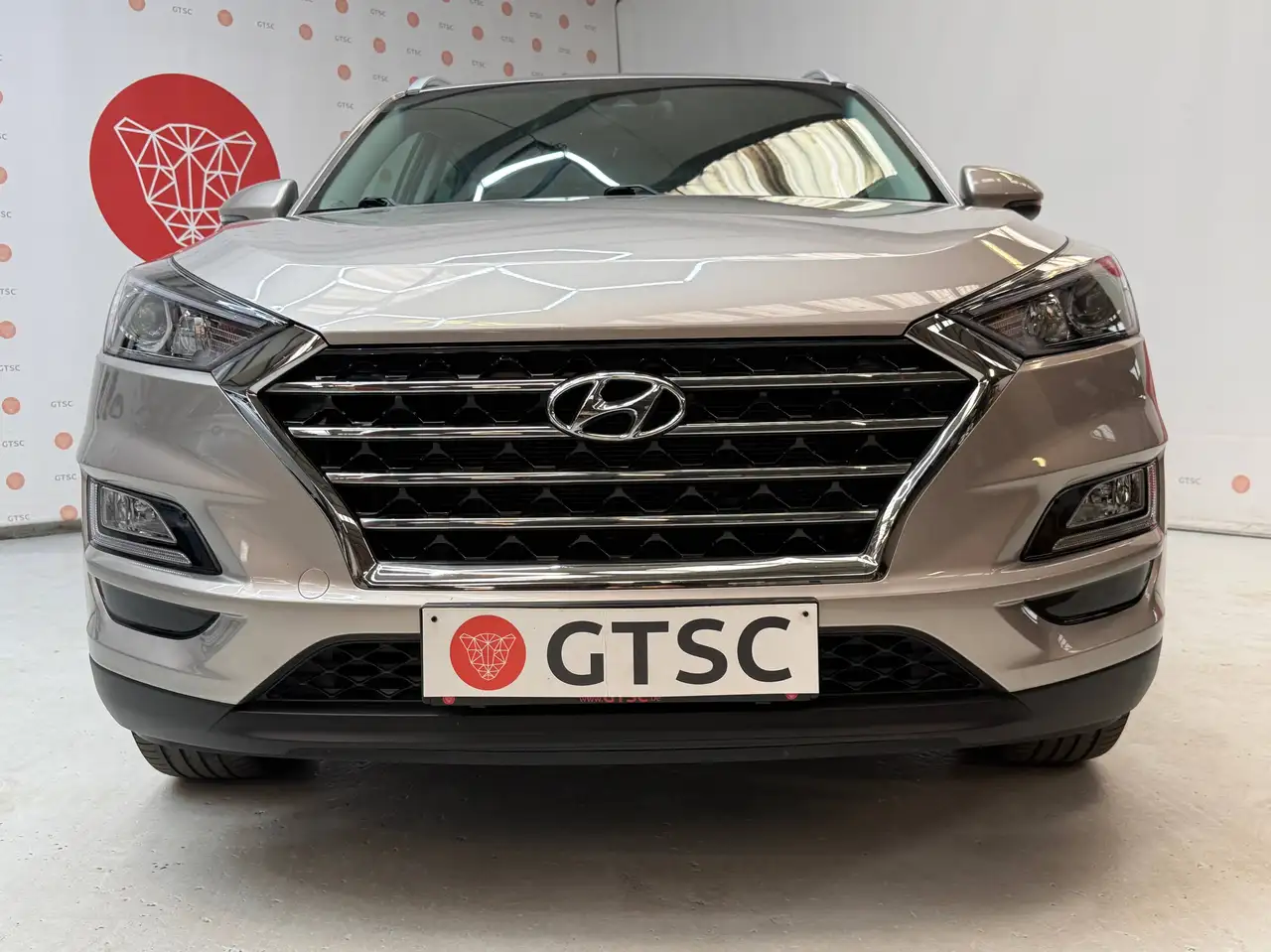 Hyundai TUCSON 1.6 GDi 2WD Style Navi lane assist Camera carplay Stoelverwarming Verduisterde ramen, миниатюра 4