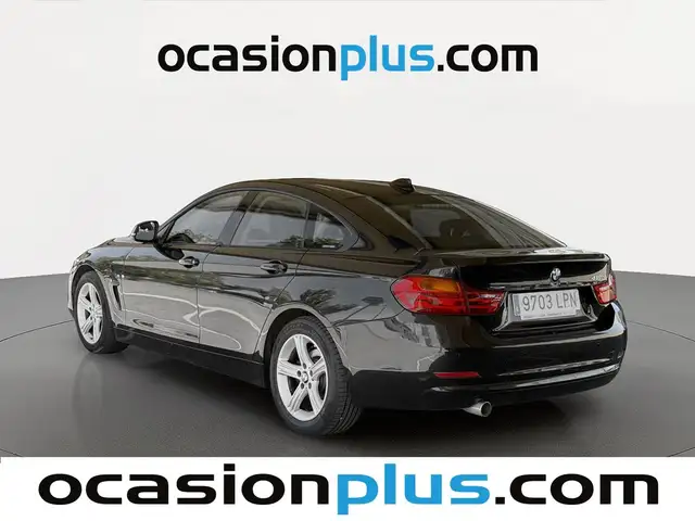 BMW 4 Series view 3