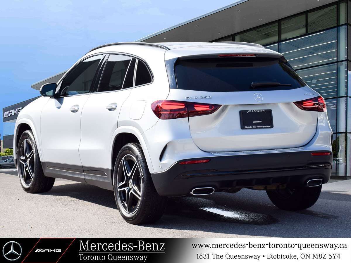 2025 Mercedes-Benz GLA 250 4MATIC SUV|Exclusive|AMG Line|Night|360 Cam — снимка 1