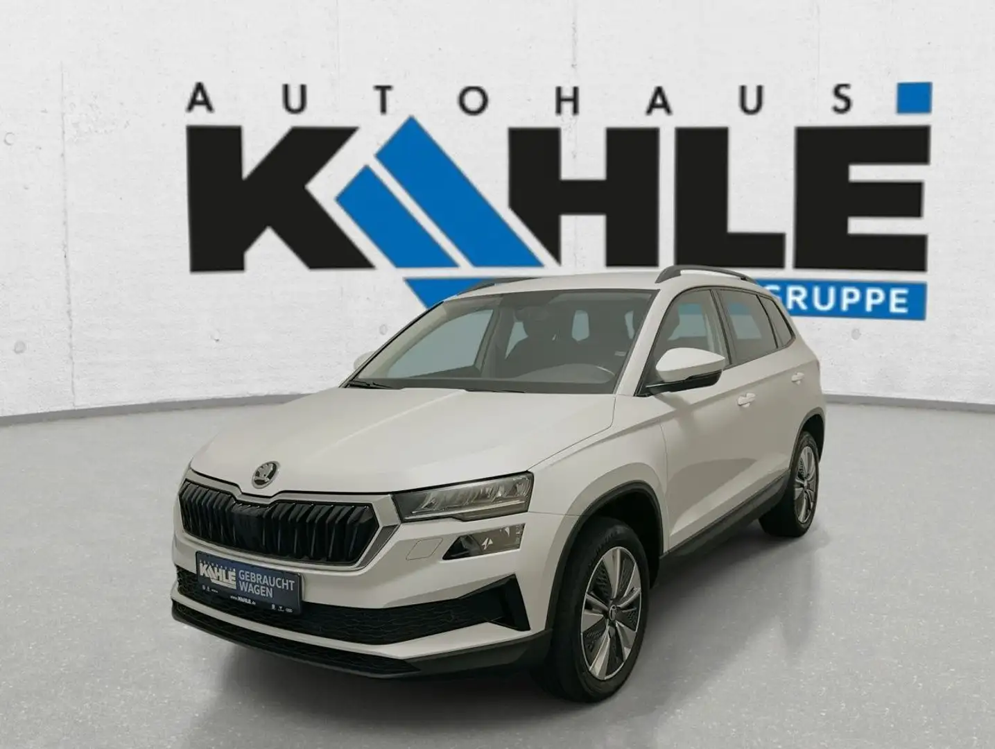 Skoda Karoq 2.0 TDI Ambition AHK LED Navi Virt PDC Blanc - 1