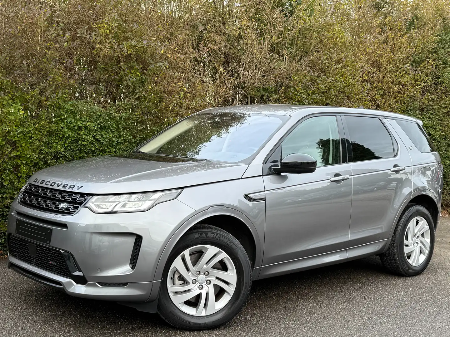 Land Rover Discovery Sport PHEV 1.5 Turbo 4WD P300e R-Dynamic S+NAVI+CAMERA Grijs - 1