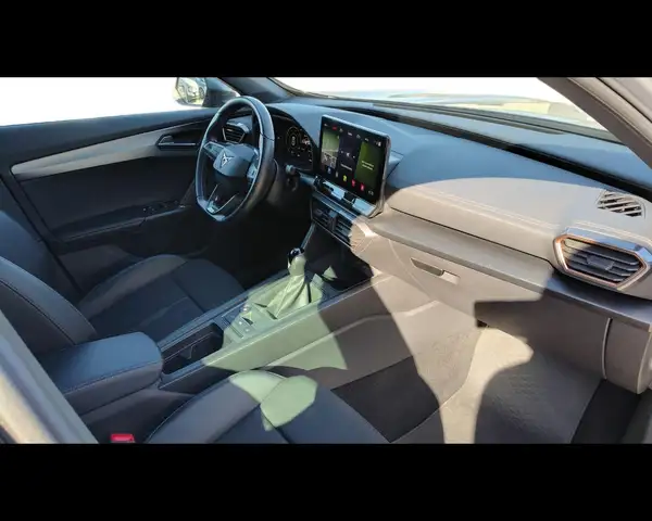 Cupra Formentor view 4