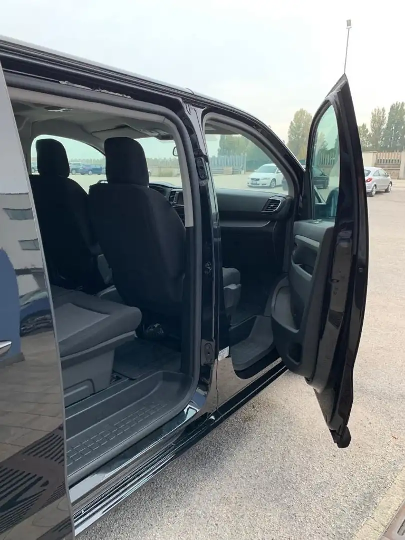 Peugeot Traveller - 2