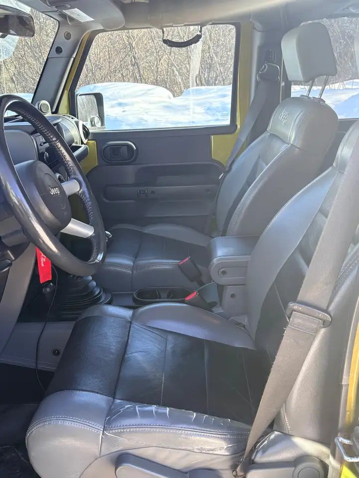 Jeep Wrangler снимка Jeep Wrangler