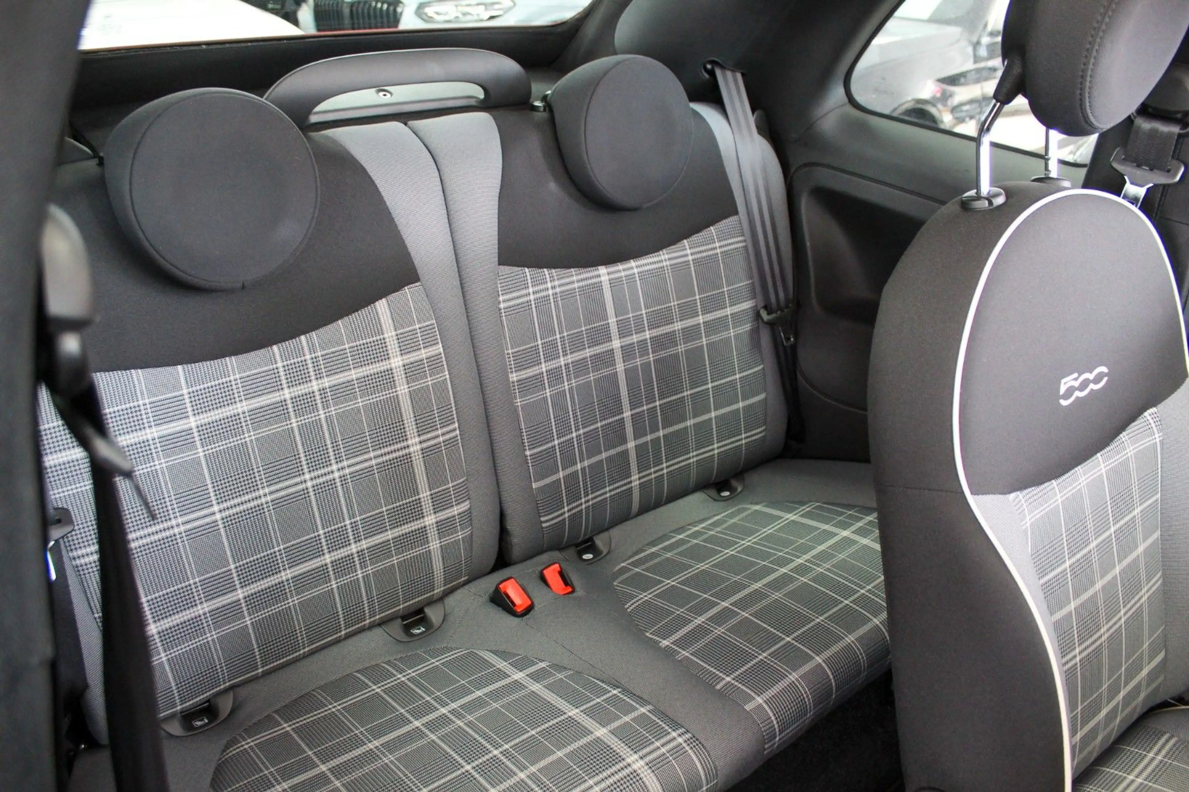 Fiat 500C 1.2 Automatik Lounge PDC CarPlay Top! — photo 12