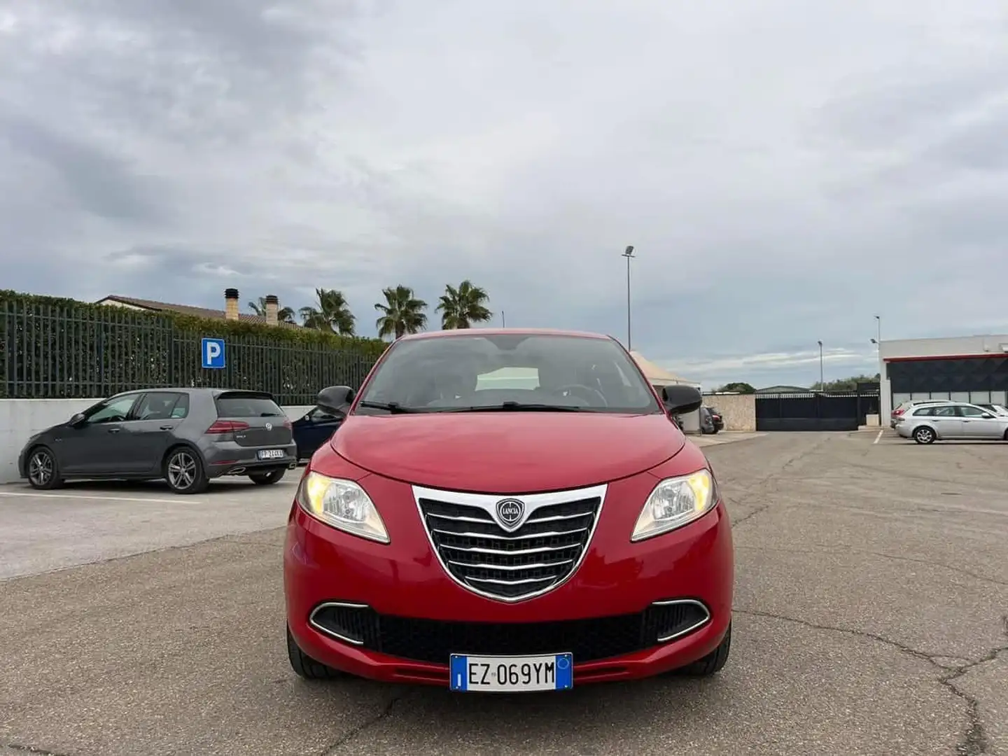 Lancia Ypsilon 1.2 69cv 5p. 30th Anniversary Rouge - 2