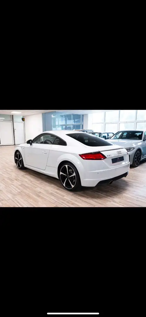 Audi TT 3.2 V6 quattro dsg - 2