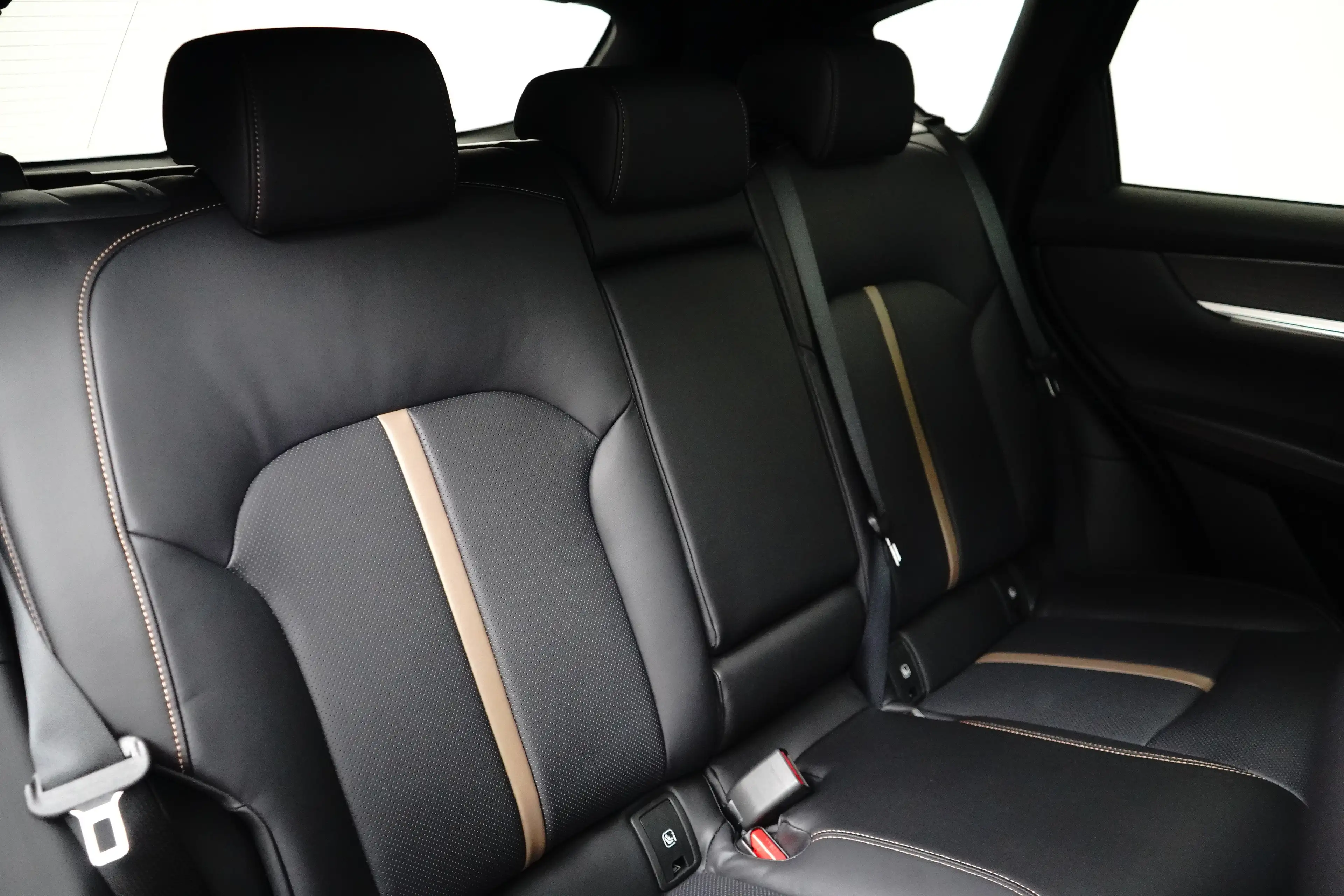 Mazda CX-60 2.5 e-SkyActiv PHEV Homura Plus | Nieuwe Auto | Sc — photo 11