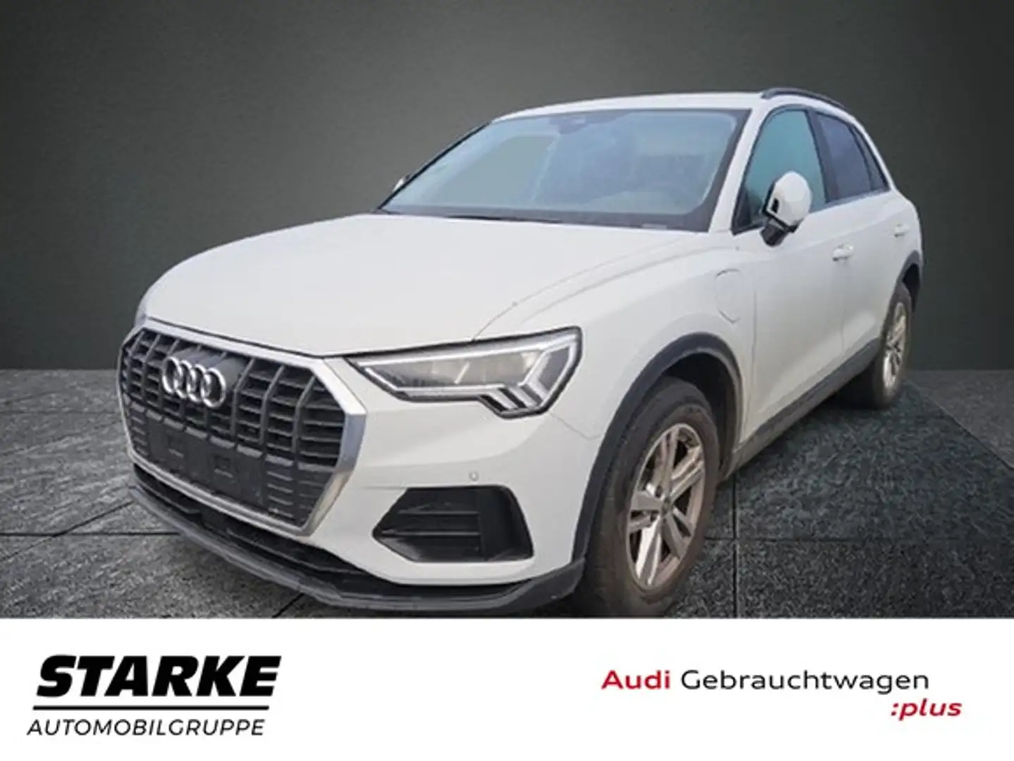 Audi Q3 45 TFSI e S tronic Weiß - 2