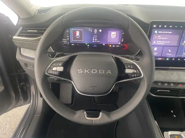 Skoda Octavia view 12