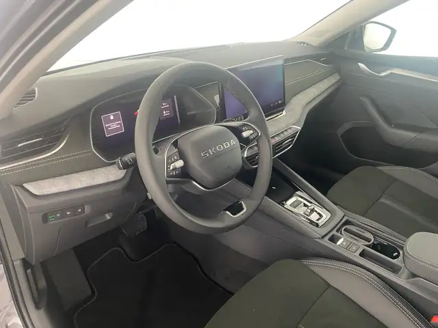 Skoda Octavia view 8