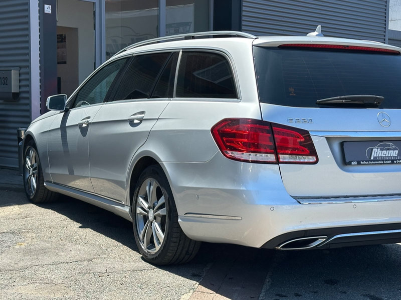 Mercedes-Benz E 220 T BlueTec*MULTIBEAM*AVANTGARDE*LED*SHZ*9G* — photo 14