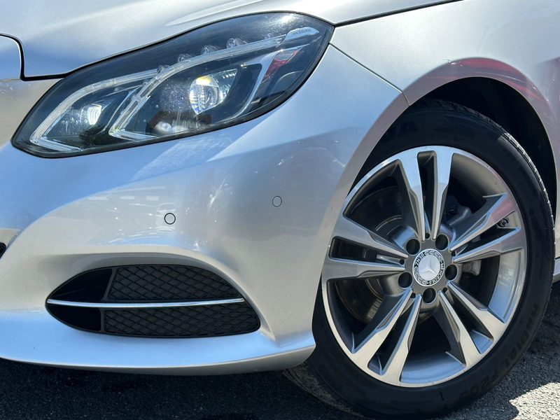 Mercedes-Benz E 220 T BlueTec*MULTIBEAM*AVANTGARDE*LED*SHZ*9G* — photo 9