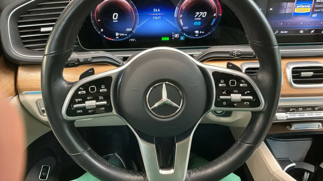 Mercedes-Benz GLE 350 de 20LM*AHK*LED*DAB*VollLeder*1Hand 9