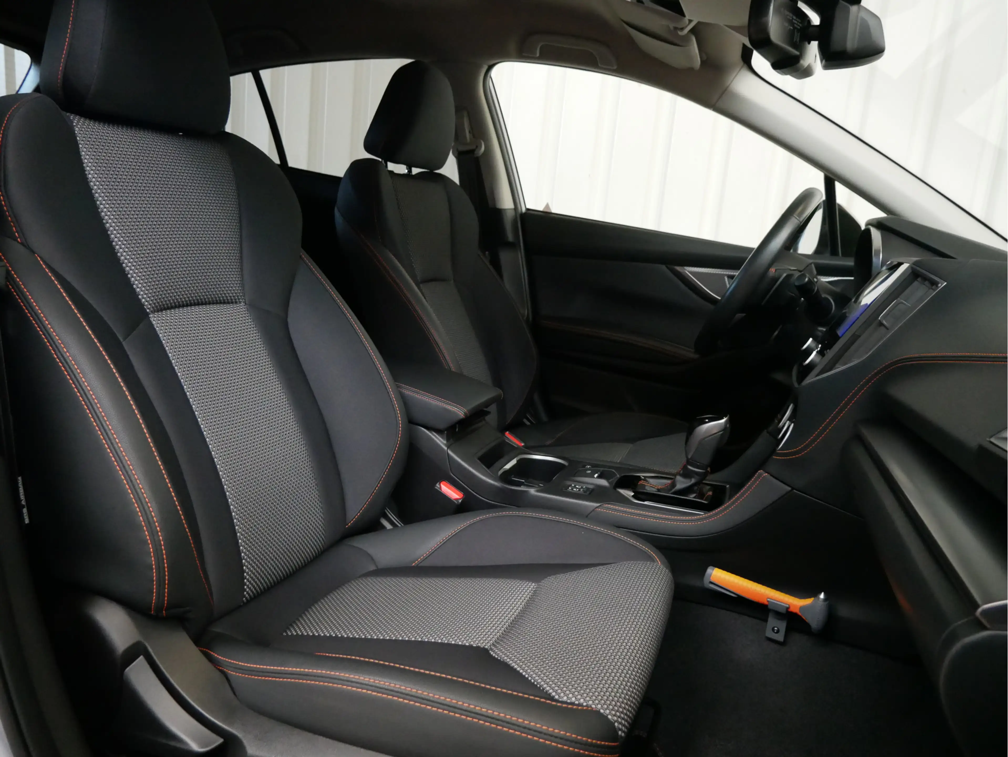 Subaru XV 2.0i e-BOXER Luxury — photo 12