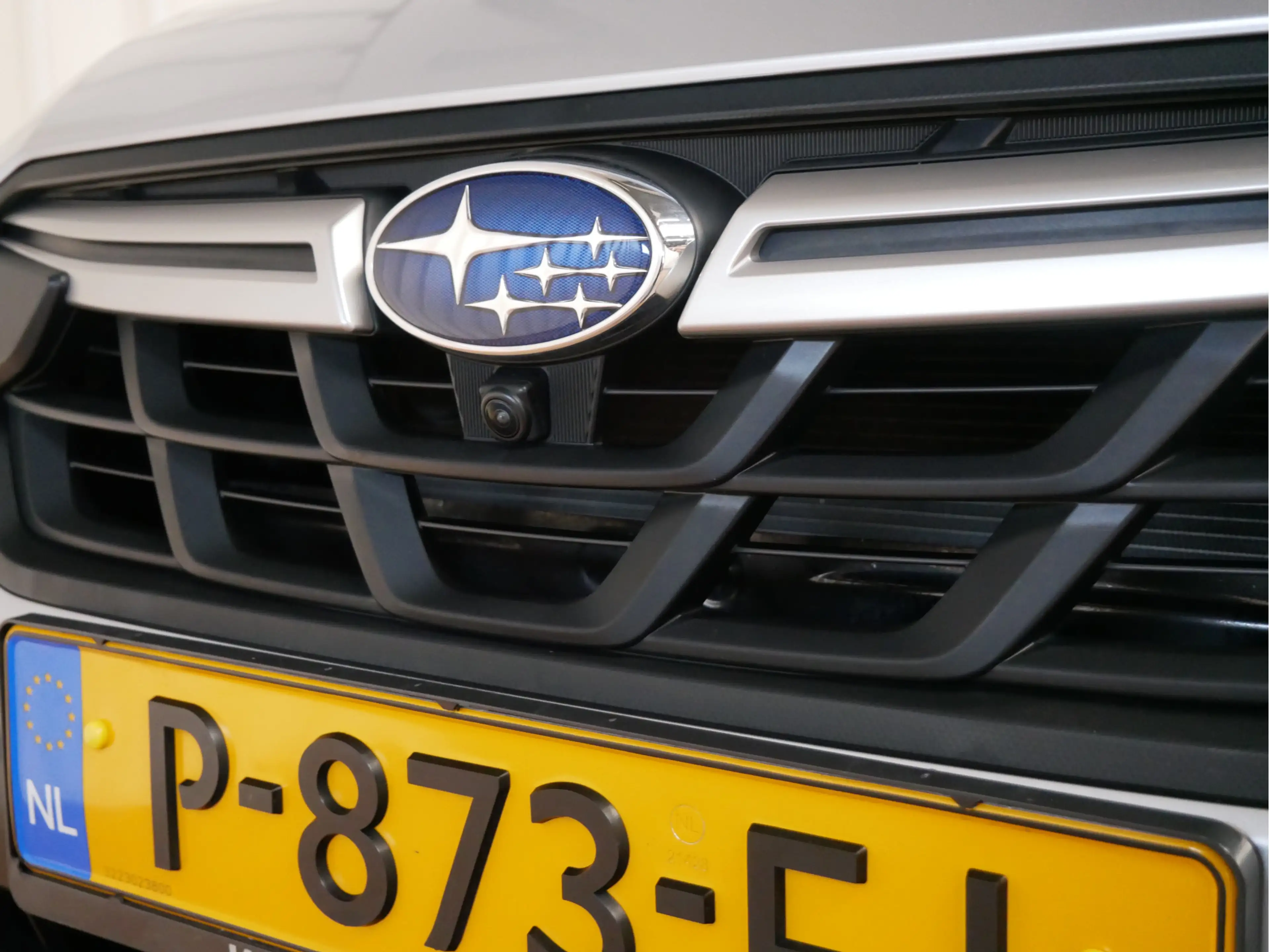 Subaru XV 2.0i e-BOXER Luxury — photo 9