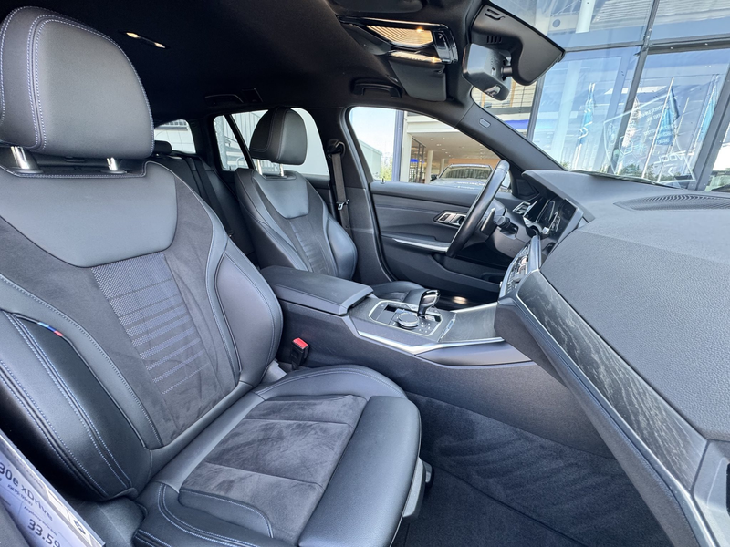 BMW 330 e xDrive Touring M Sport Head-Up Laserlicht ACC — photo 7