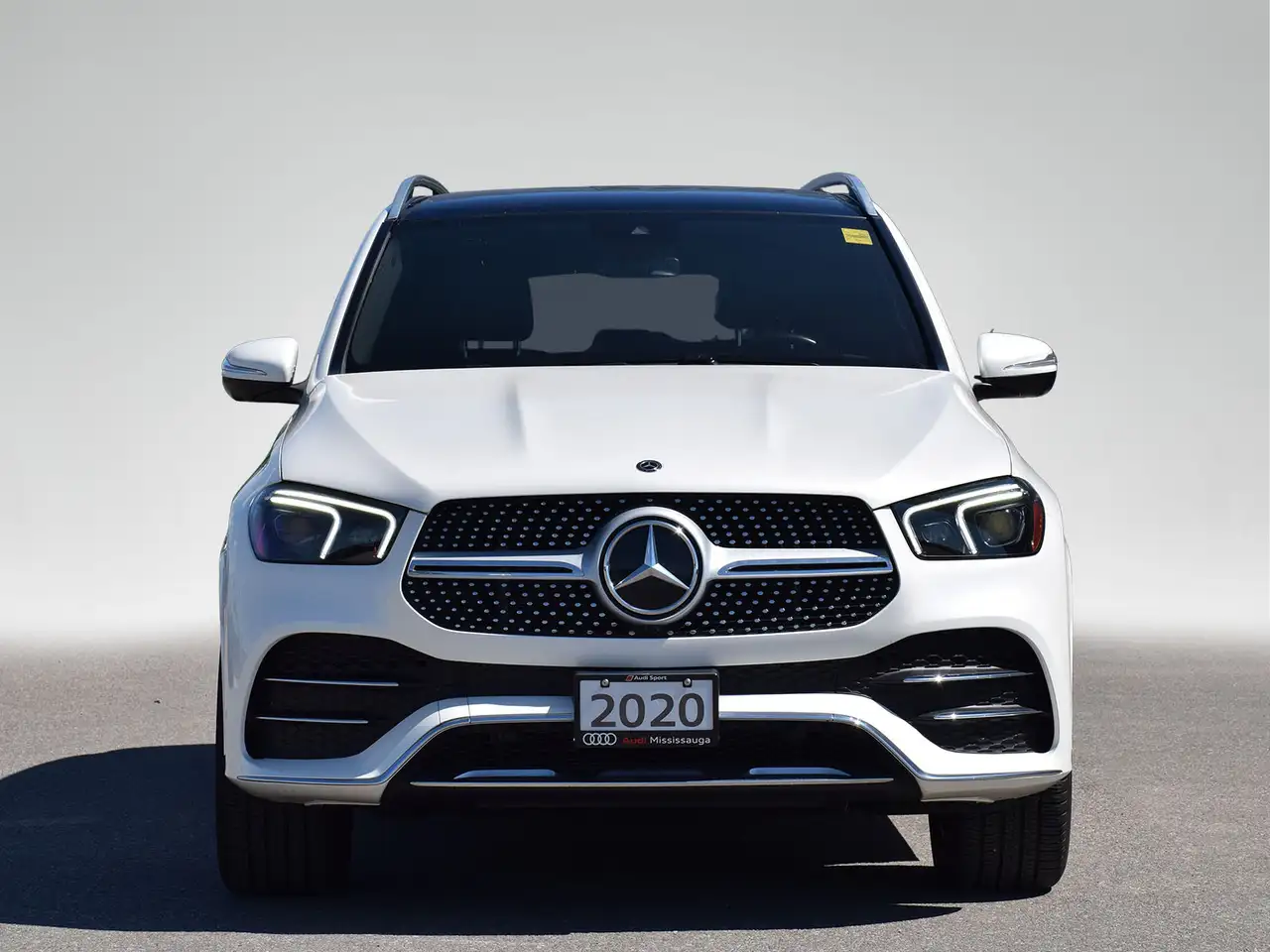 Mercedes-Benz GLE снимка Mercedes-Benz GLE