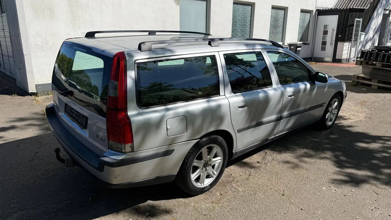 Volvo V70 Diesel 2.4 D, foto 3