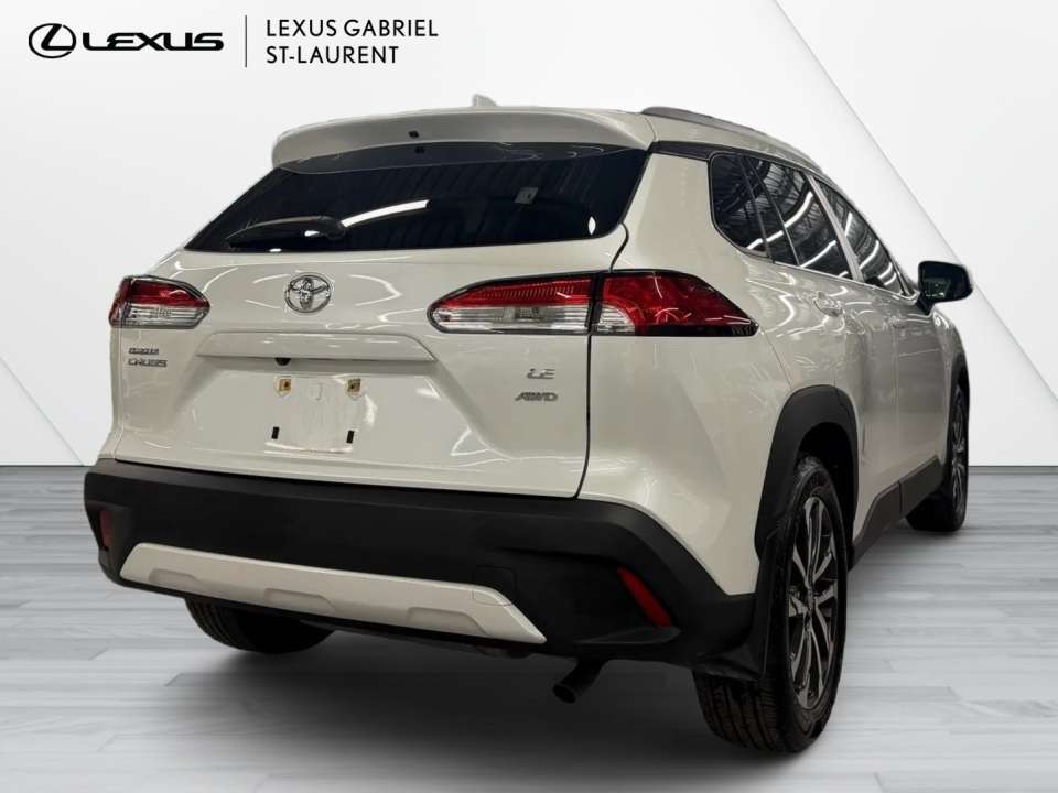 2024 Toyota Corolla Cross LE  UPGRADE AWD — снимка 1