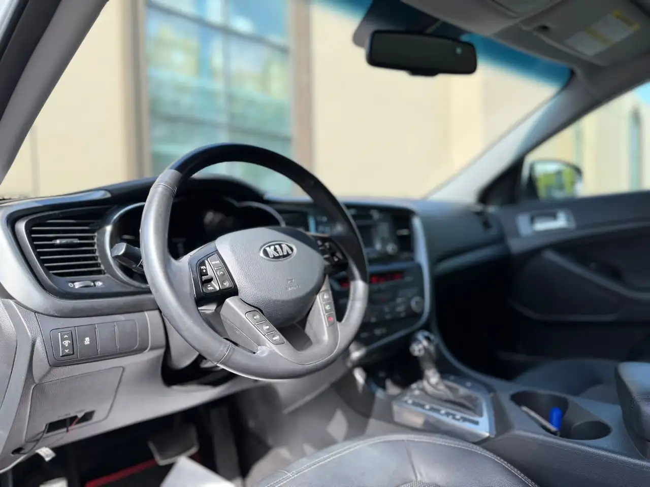 Kia Optima снимка Kia Optima