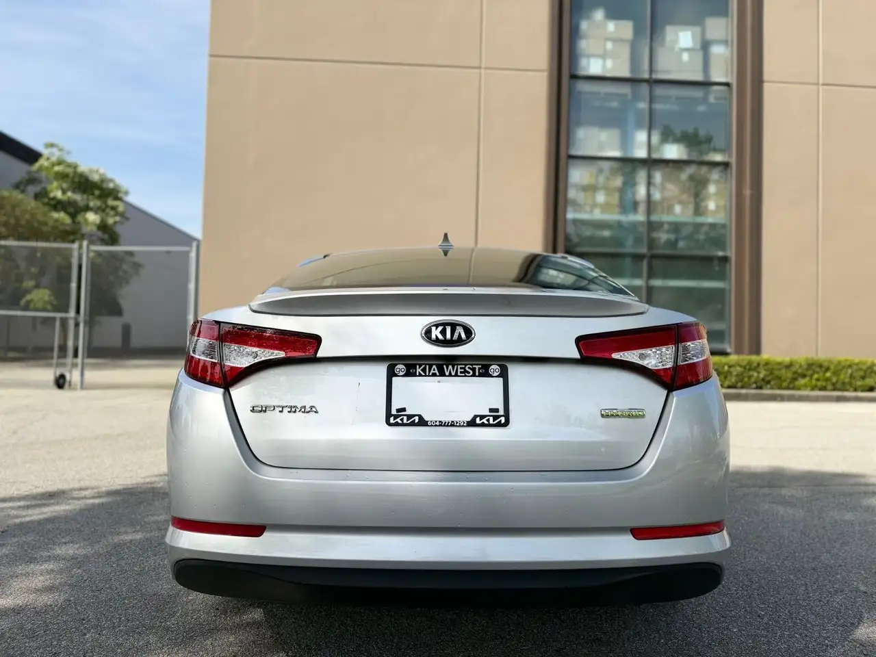 Kia Optima снимка Kia Optima