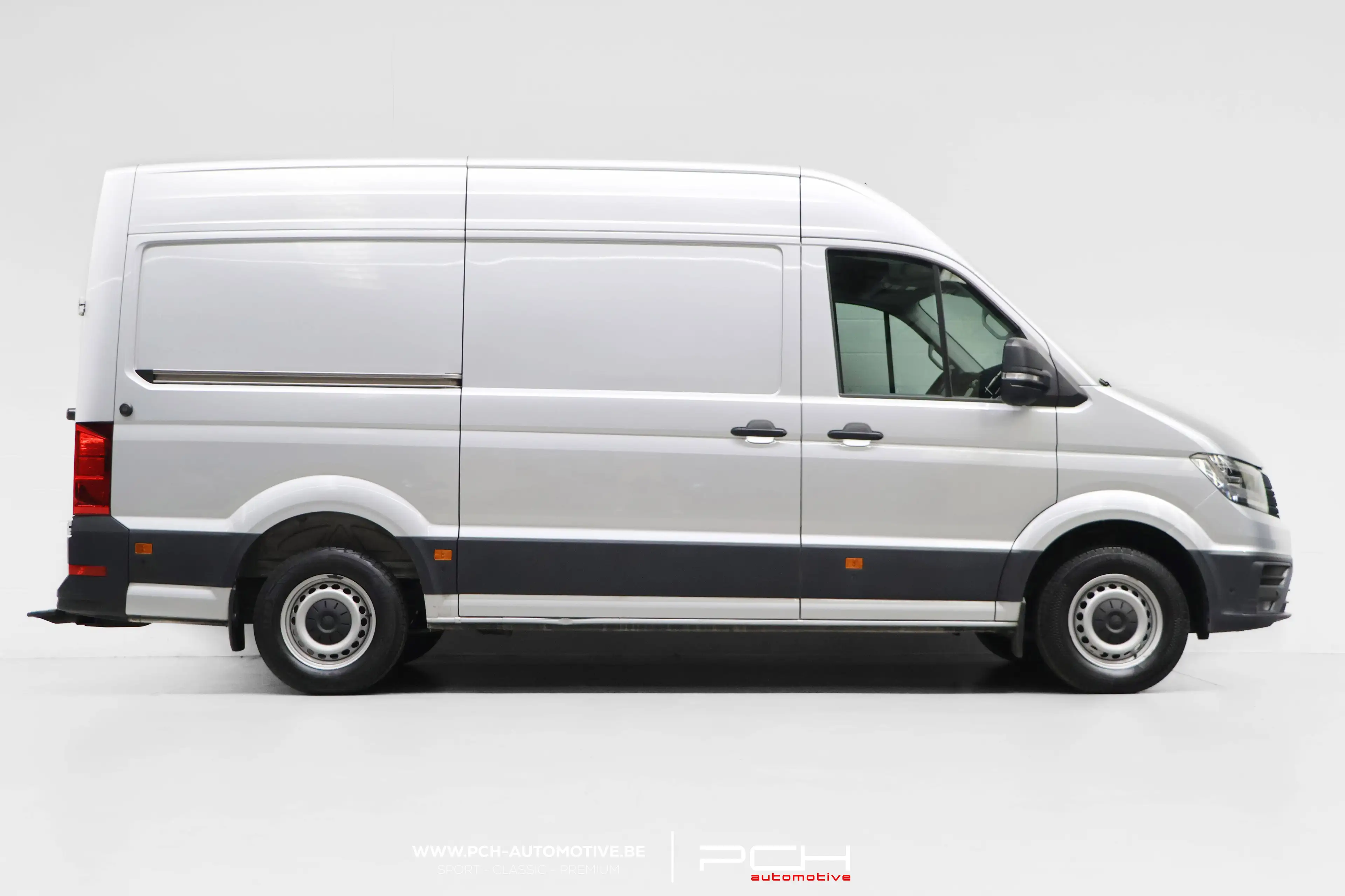 Volkswagen Crafter 2.0 CR TDi 177cv Aut. - L3H3 - GPS/LED/CAM/CRUISE/360 - NETTO - VAT EXCL. ! — photo 4