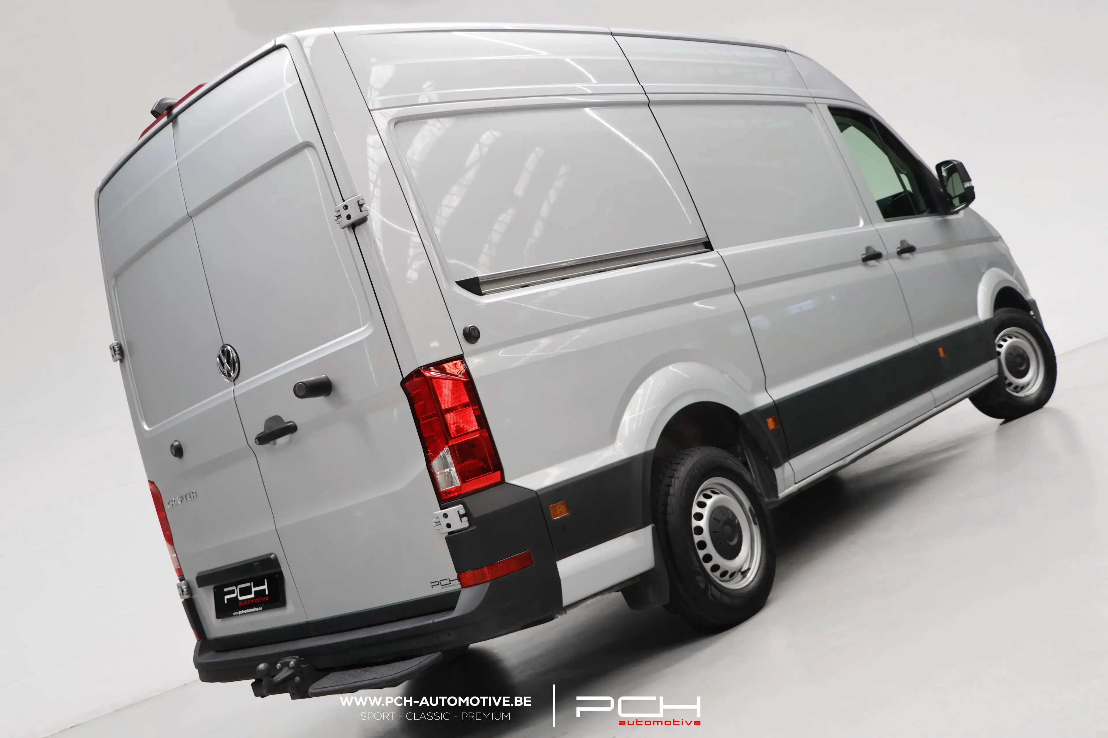 Volkswagen Crafter 2.0 CR TDi 177cv Aut. - L3H3 - GPS/LED/CAM/CRUISE/360 - NETTO - VAT EXCL. ! — photo 2
