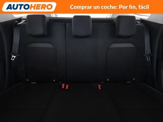Dacia Duster view 16