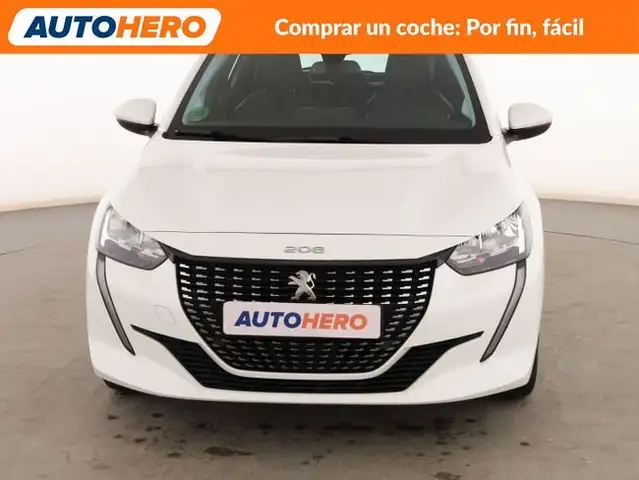 Peugeot 208 view 9