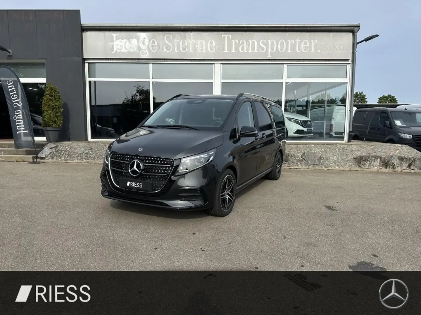 Mercedes-Benz V 300 d ALLRAD/STYLE/AHK/360KAMERA/AIRMATIC/AMG Grau - 2