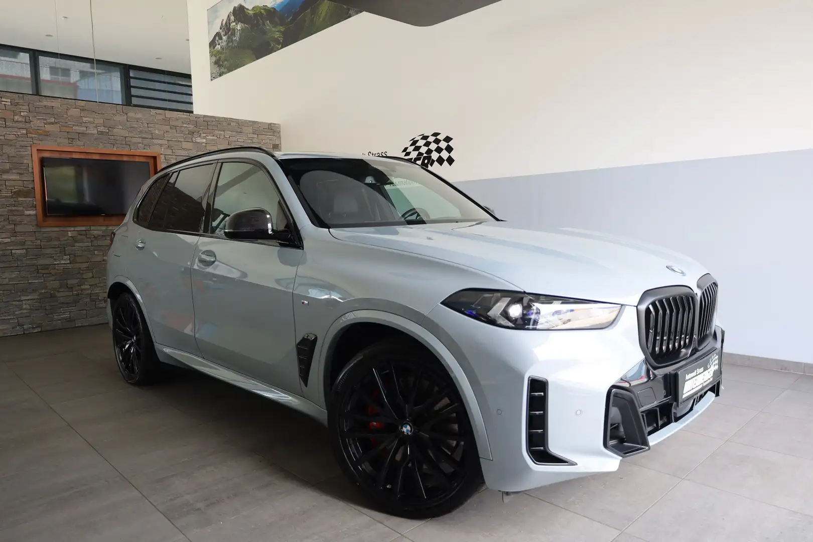 BMW X5 xDrive50e G05.1 M Sportpaket Grau - 1