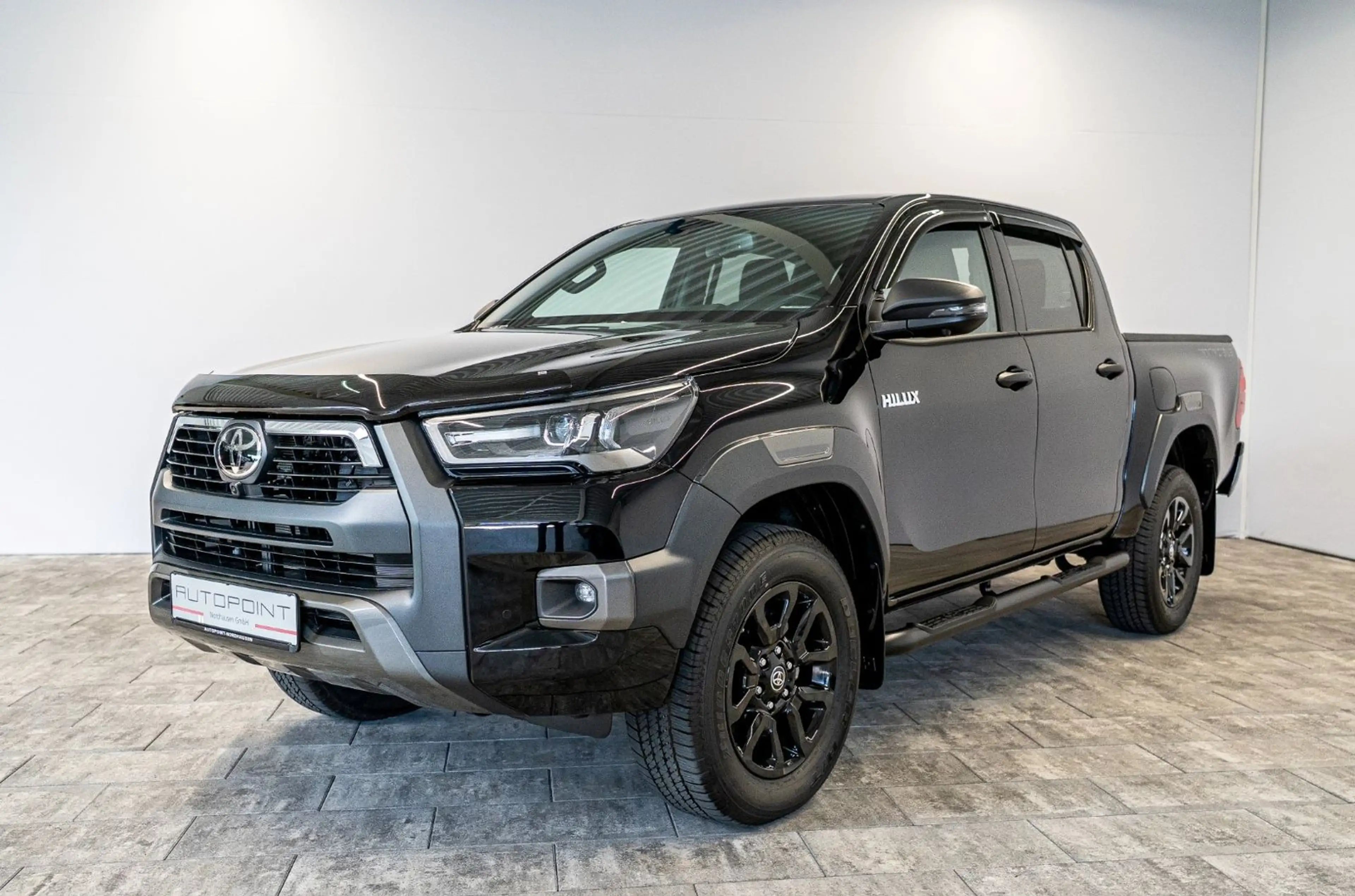 Toyota Hilux 2.8 D4-D Invincible Mild HYBRID°AHK°Wanne — photo 2