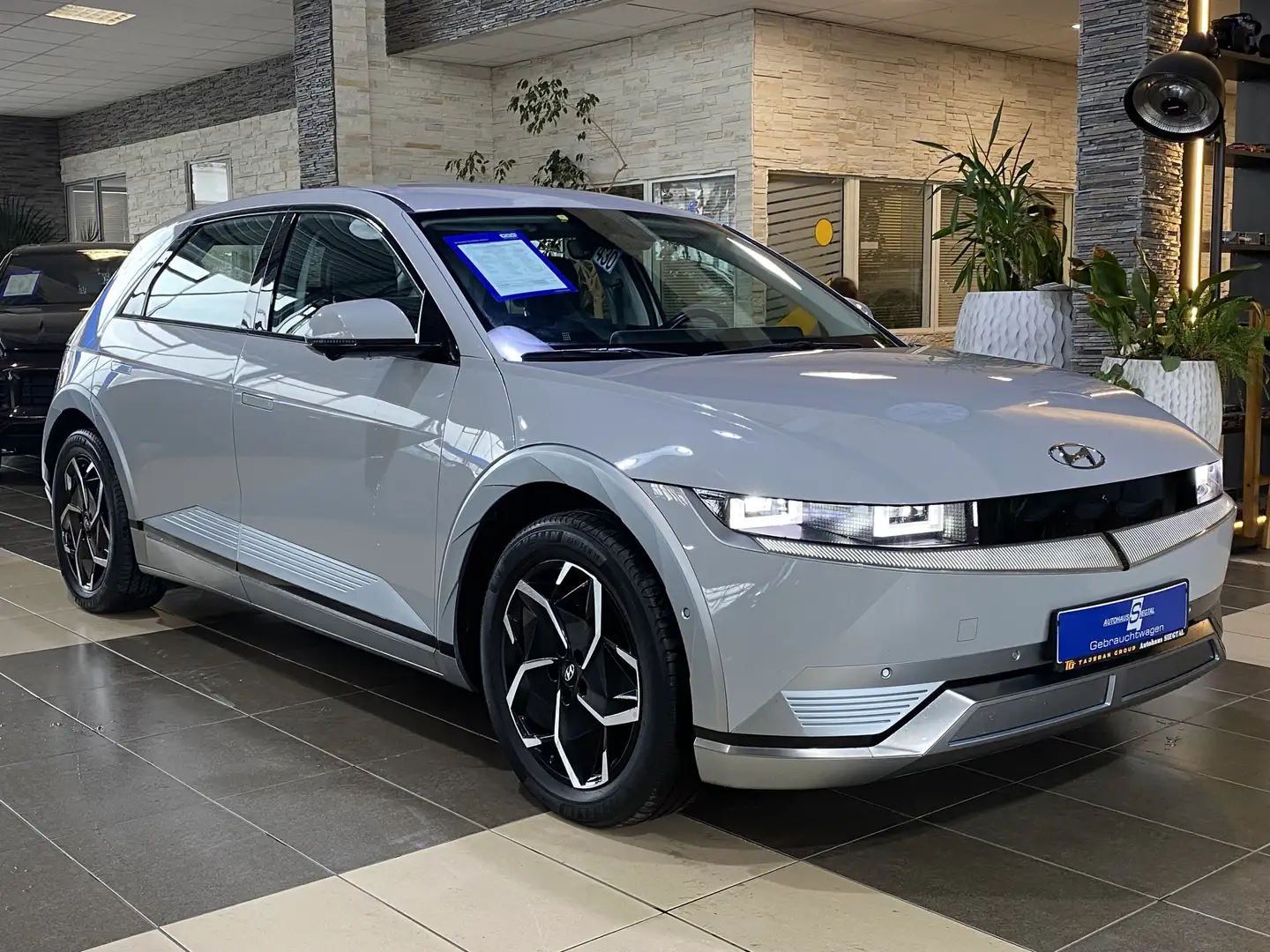 Hyundai IONIQ 5 4WD Navi NSCC R.Cam Wärmepumpe Android Gris - 1